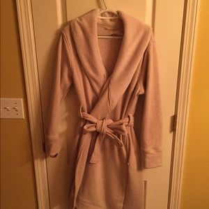 UGG robe (cream)